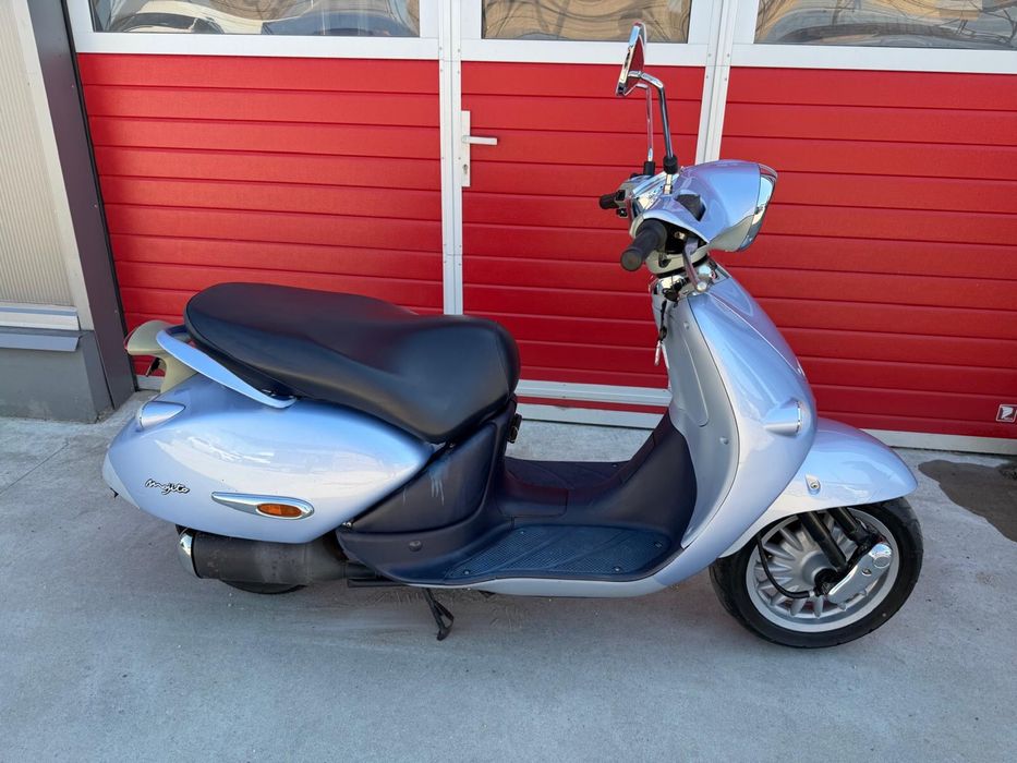 Scuter aprilia mojito habana 50cc 2 timpi se conduce cu Cat. B