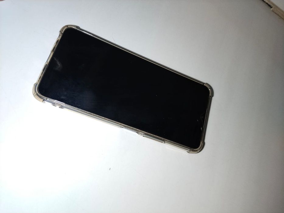 телефон Vivo y53s
