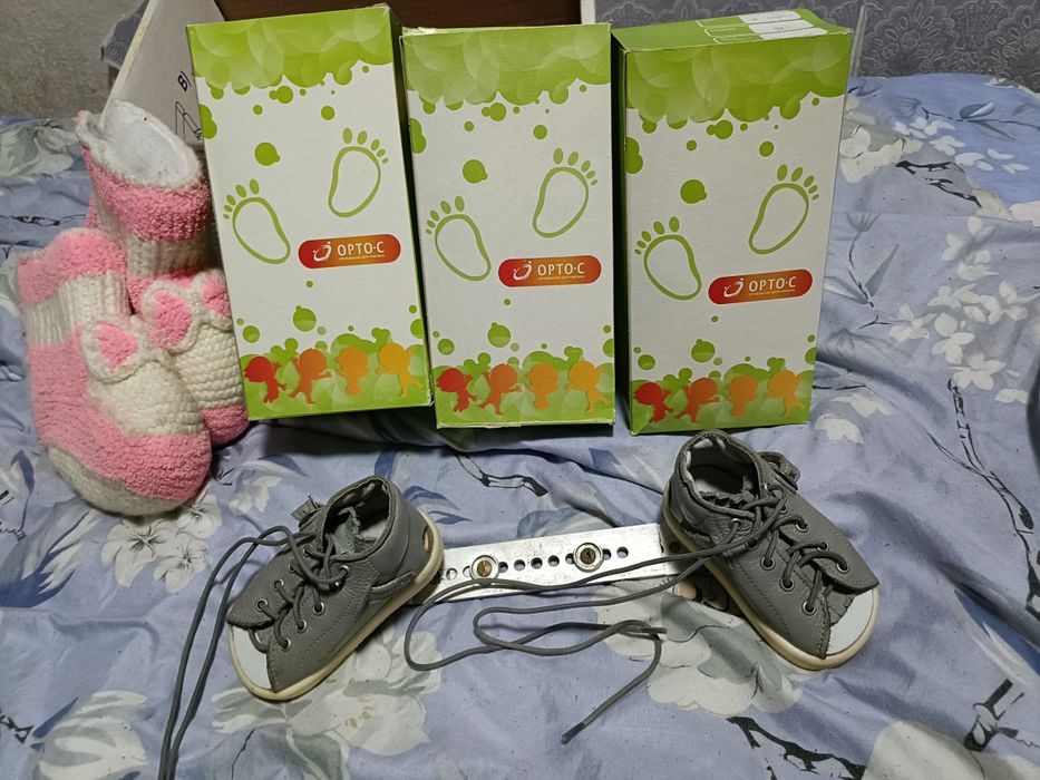 БРЕЙСЫ ортопедическая обувь.