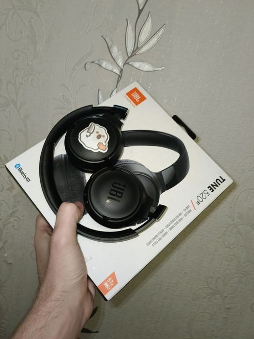 Наушники JBL 520