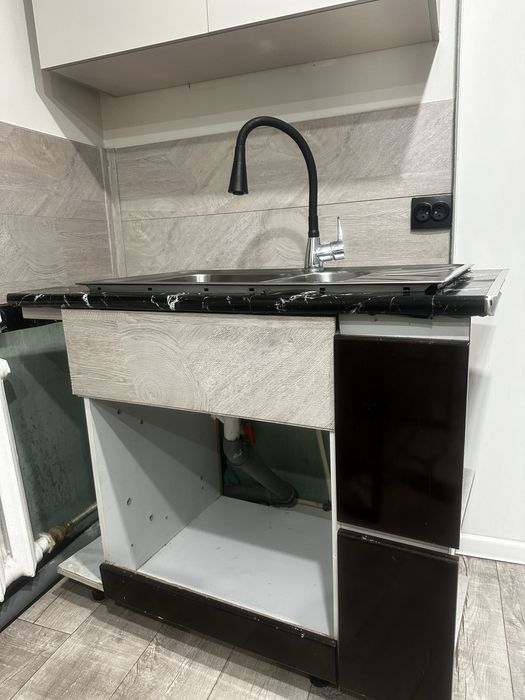 Продам мойку фирмы Iddis!