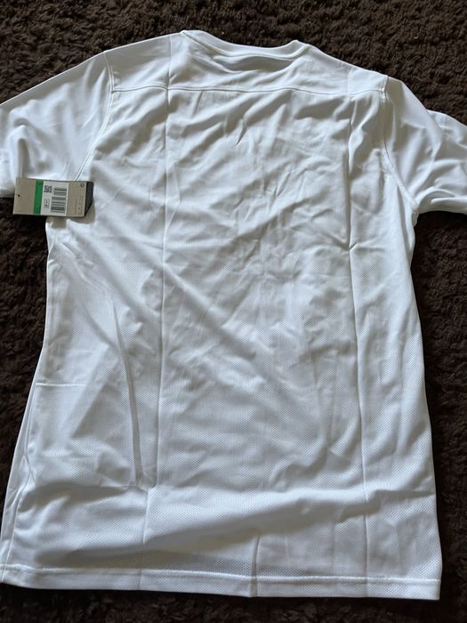 Футболка Nike новый оригинал