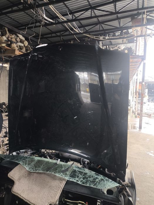 Капот mercedes 124/ ,190/ 202