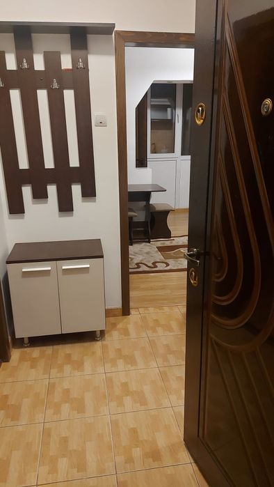 Apartament de închiriat