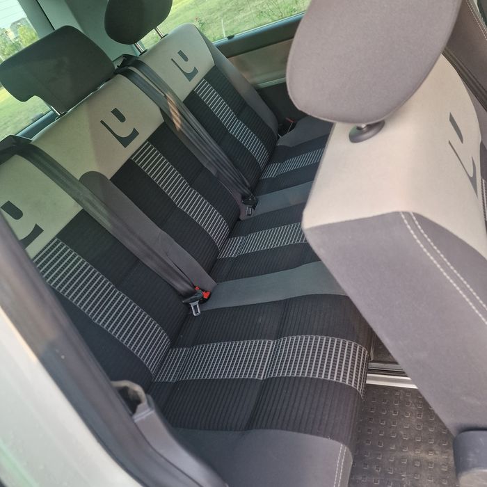 Volkswagen Multivan 2.5 diesel 131 cai ,automat