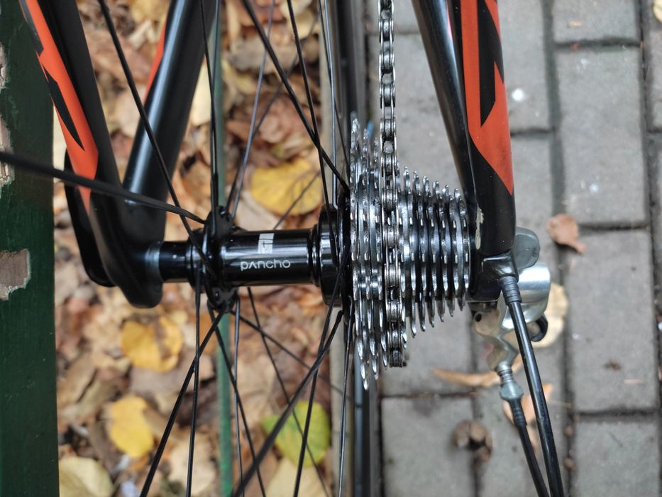 Bicicleta cursieră