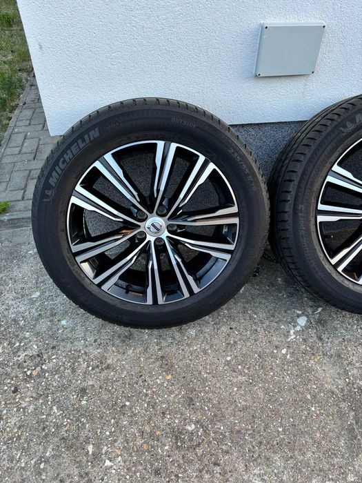 Set jante 19" originale Volvo, cu anvelope vara 235/55 R19