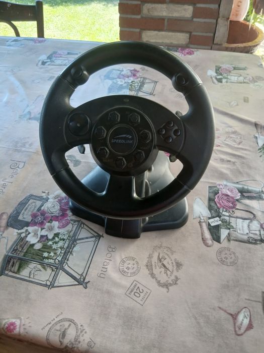 Vand volan simulator de conducer