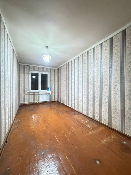 Срочно продаётся Чиланзар 7 Балкон 2*6