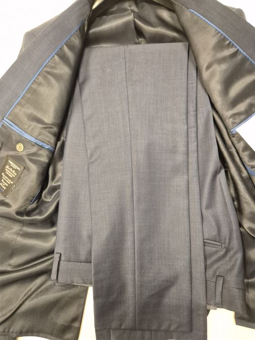 Официален Костюм Теодор