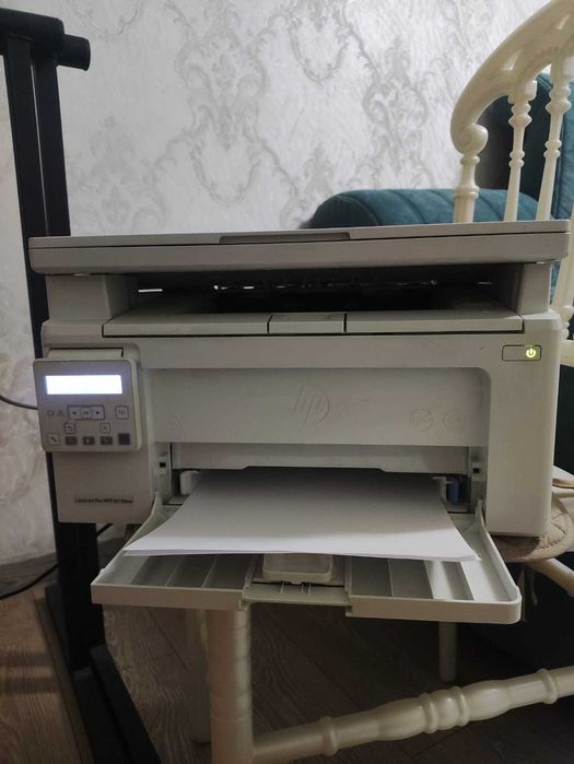 Принтер HP LaserJet Pro MFP M130nw