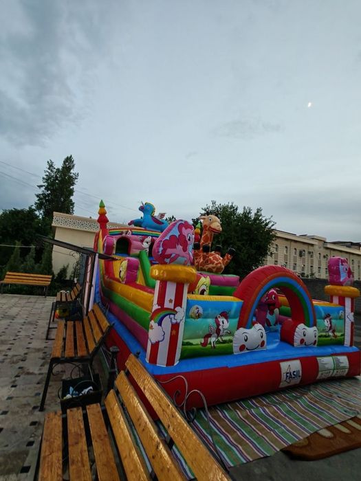 Батут надувной 5*8
Холати янгидек.
Ранги тиник учмаган умуман
Камчили