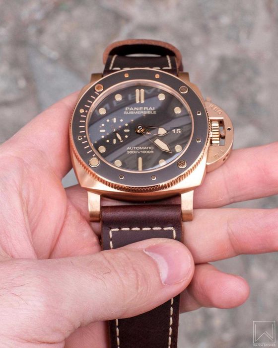 Luminor Panerai Submersible кафяв