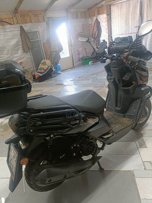 Продам мопед танк алмоторс