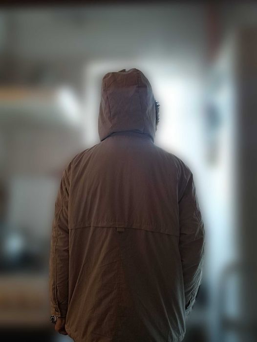 Geacă parka de iarnă cu glugă Sinsay marime M unisex