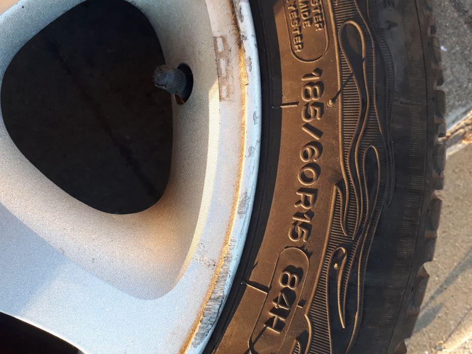 Гуми 15 цола Mazda Primaci