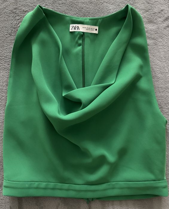 Зелен Кроп Топ Zara XS