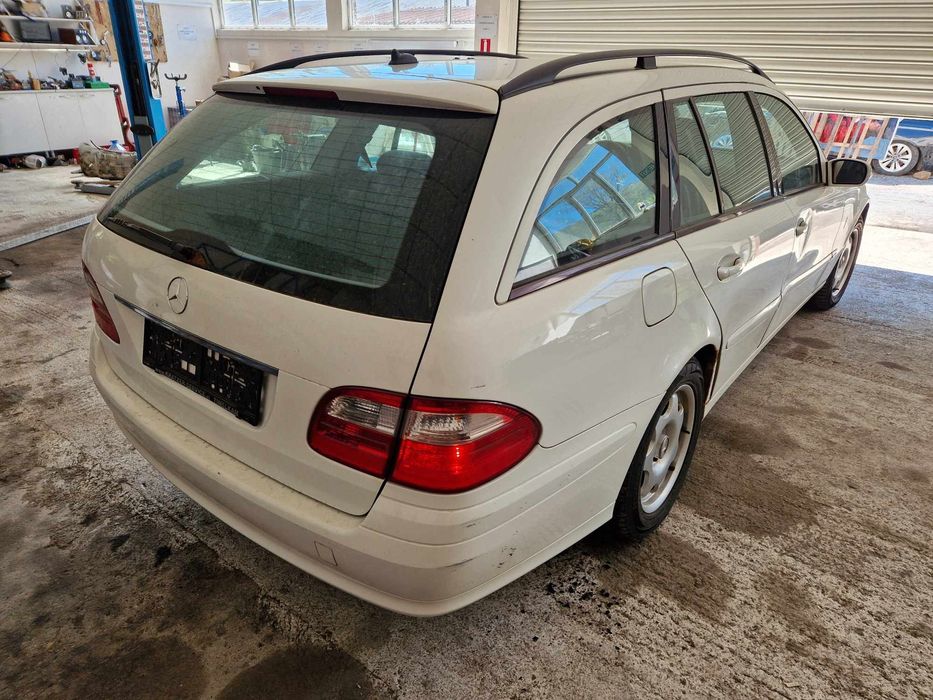 Mercedes W211 E220CDI 150кс автоматик комби НА ЧАСТИ!