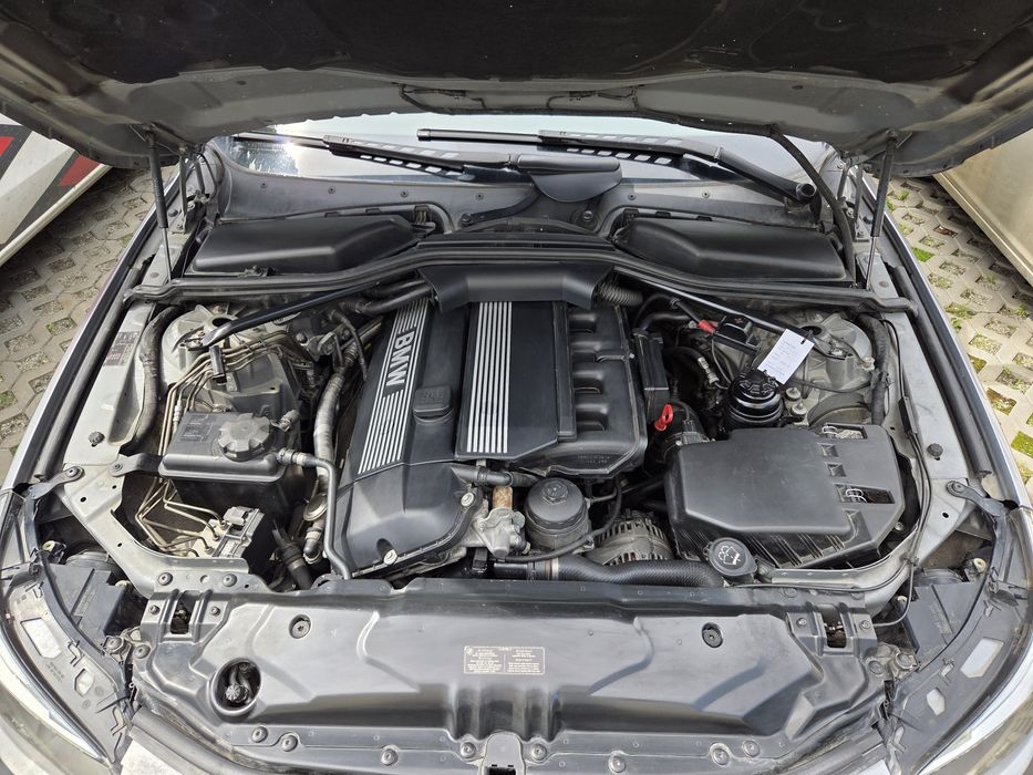 BMW 520i E60 2004 2.2 benzina manual