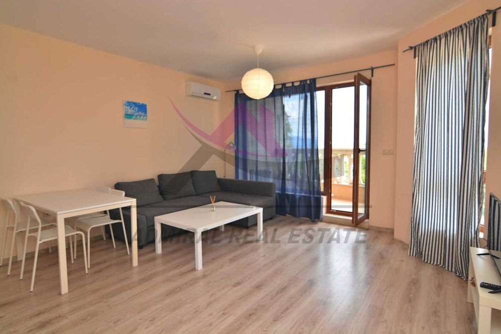 Дава се под наем Двустаен апартамент в Варна, Аспарухово - 60 кв.м за 614 € - Снимка #1