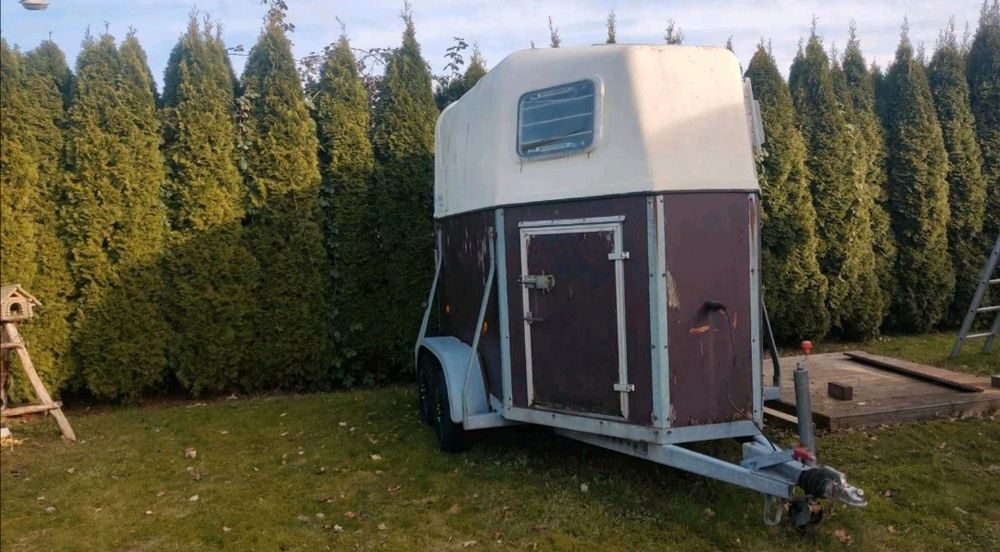 Коневозка продается