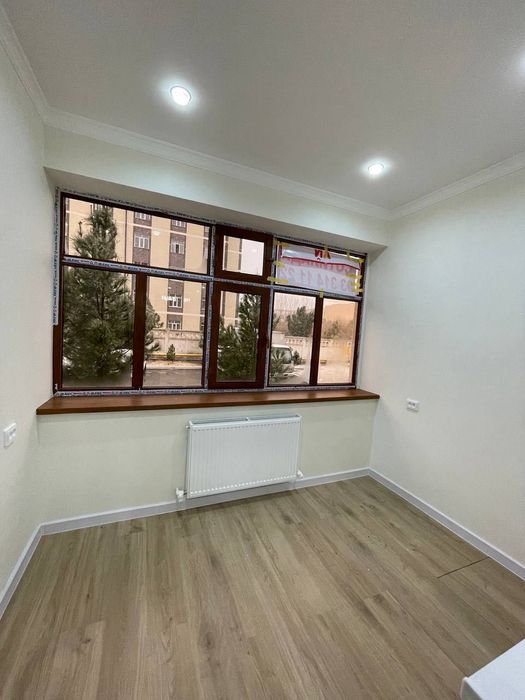 Sotiladi 1-etaj kvartira 23-maktab tinchlik plaza