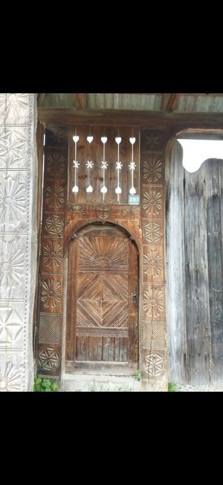 Poarta traditionala