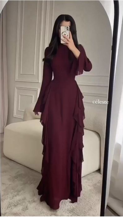 Платье красивое длинное бордовое