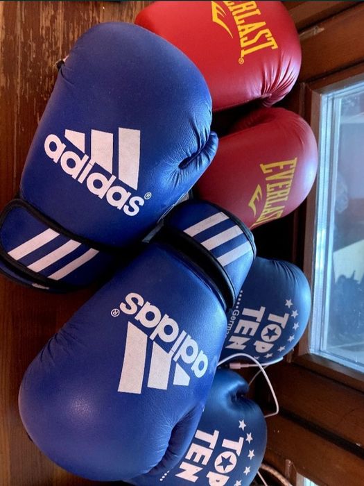 Боксерские перчатки, перчатки