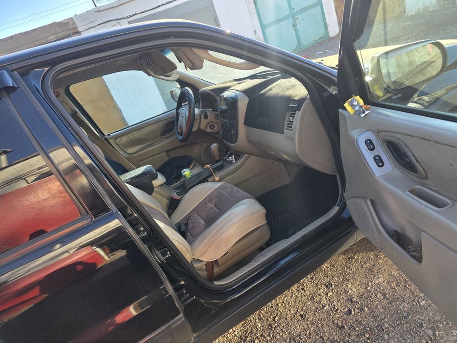 Продаётся машина