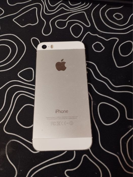 Продам iphone se1