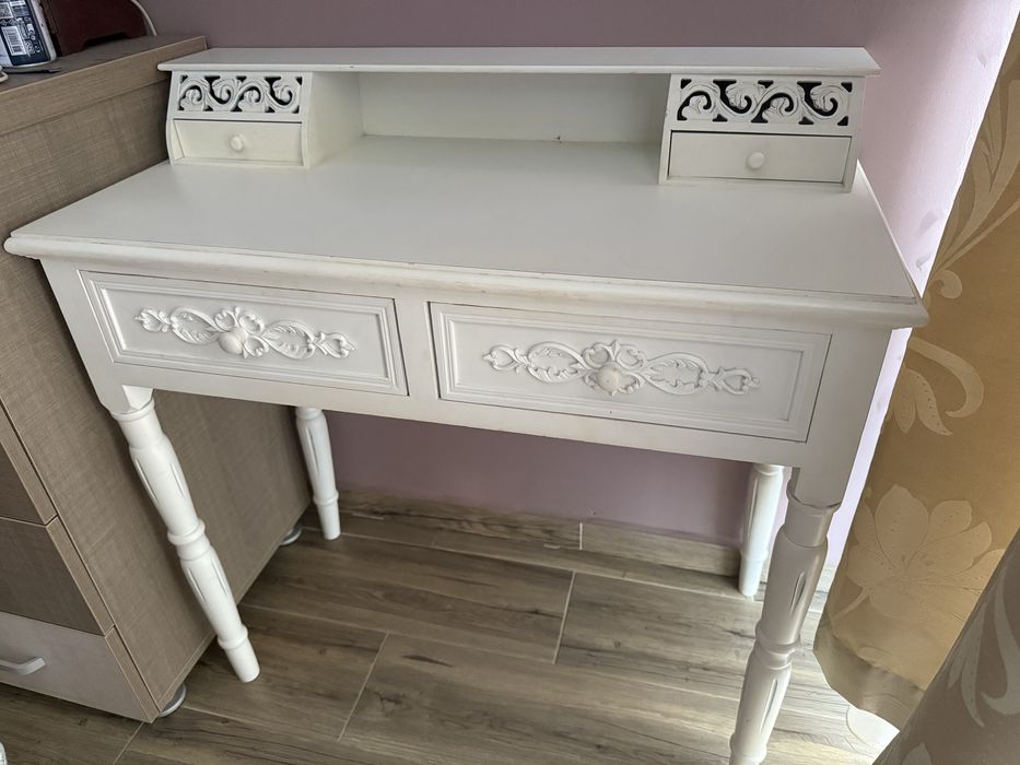 Masuta machiaj 87 x 41