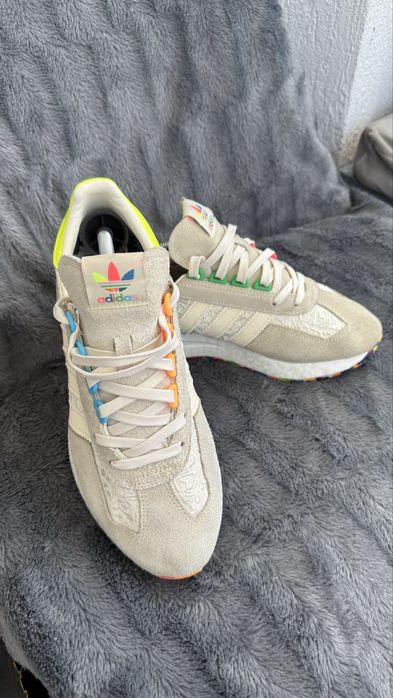 ADIDAS Retropy E5 Pride, 42 2/3