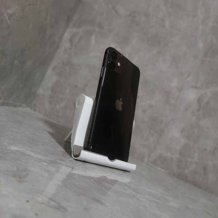 iPhone 11 / 128gb / АКБ 73% / торг / срочно продам