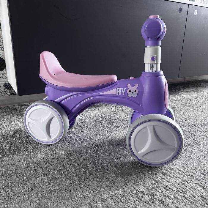 Продам детский толокар