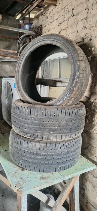Продам резину R19/245/45