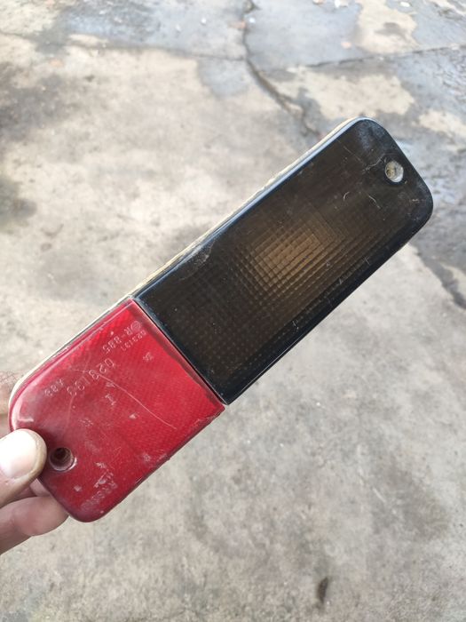 Задний фонарь на Митсубиси