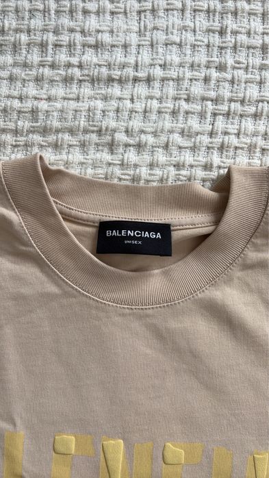 Tricou balenciaga