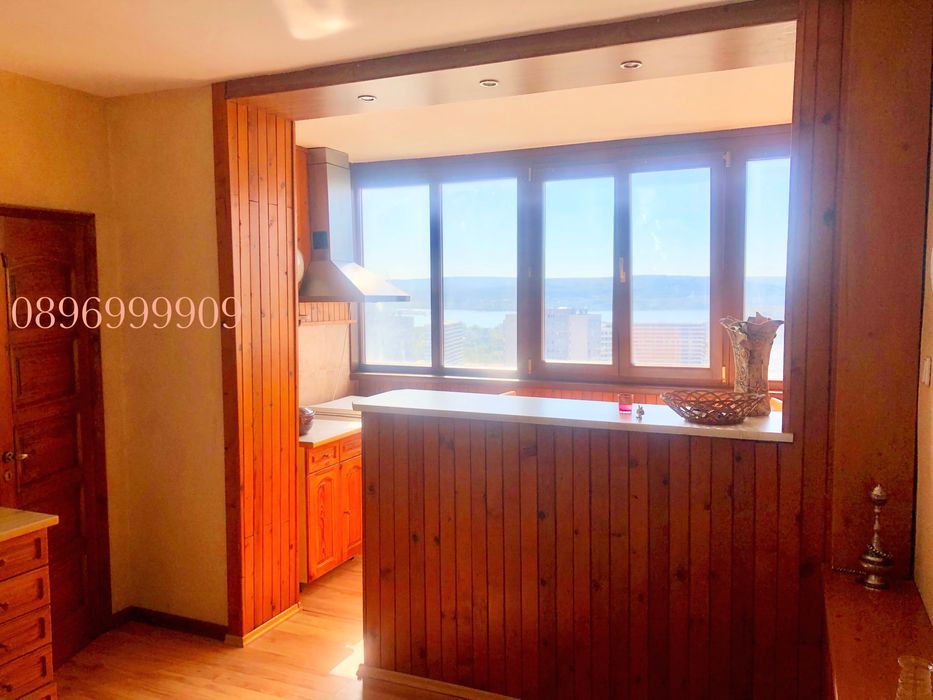 Продава се Четиристаен апартамент в Варна, Трошево - 104 кв.м за 1741 €/кв.м - Снимка #4