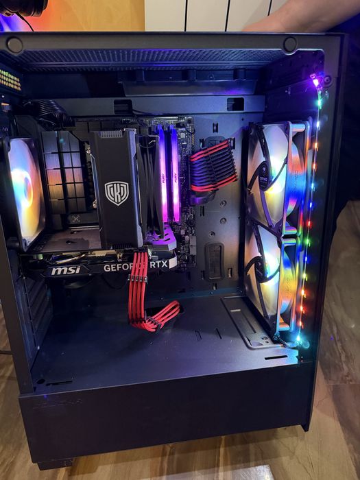 „G:RIGS готов PC сетъп | RTX 4060 | Razer периферия“