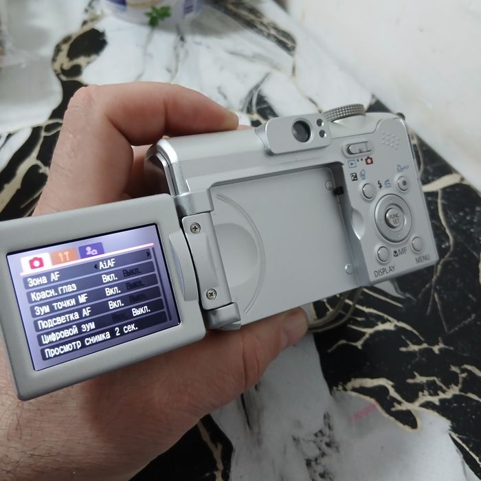 Продам фотоаппарат нерабочий