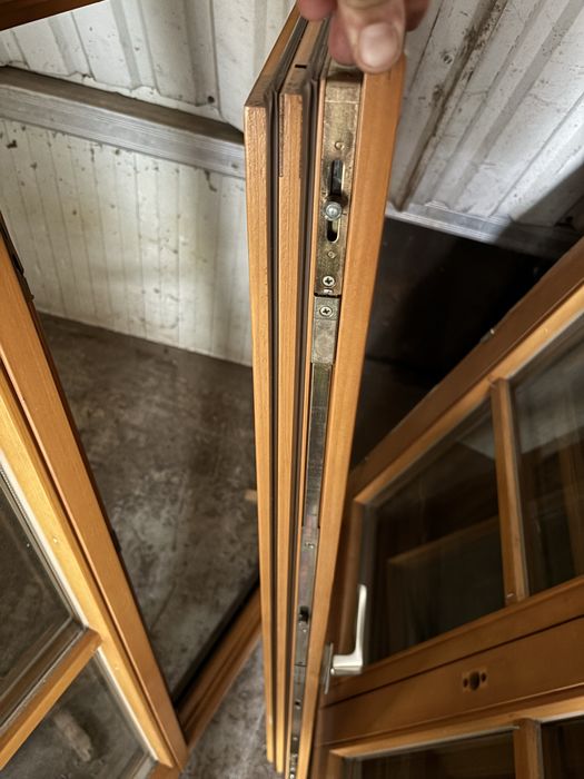 Geamuri termopan len stratificat