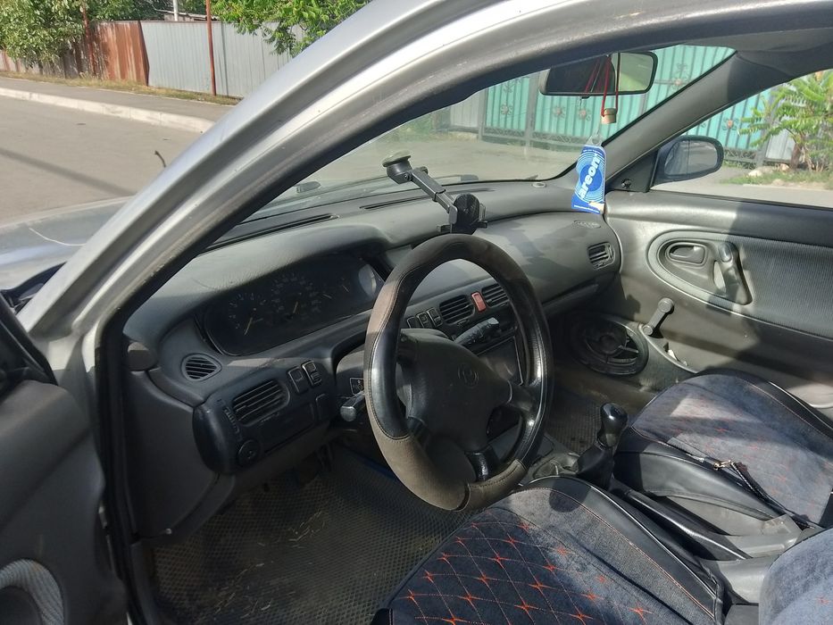 Мазда кронос       .