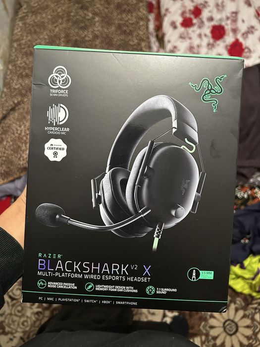 Наушники Razer BlackShark V2 X
