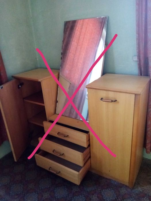 Спален комплект мебели-спалня, 2нощни шкафчета, тоалетка, гордероб.