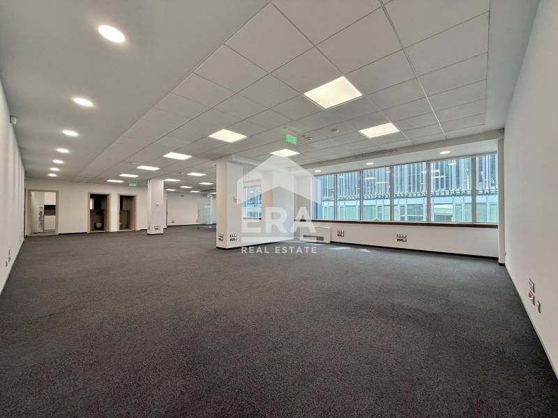 Офис под наем в сграда клас А на бул. Никола Вапцаров