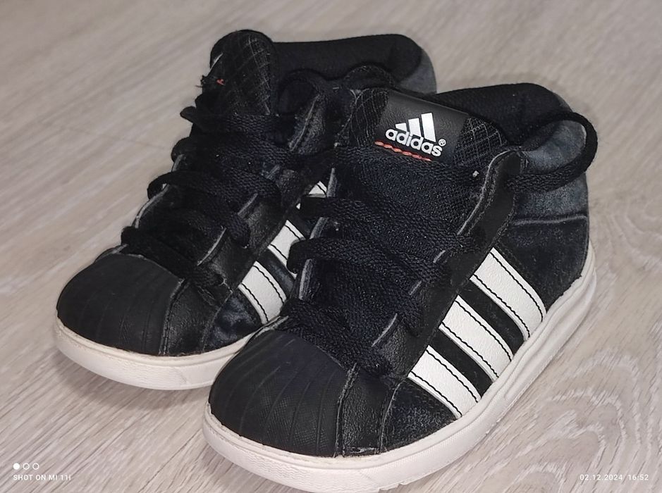 Обувки Adidas N 25/ Nike N 26