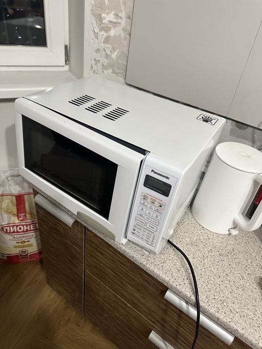 Микроволновка Panasonic