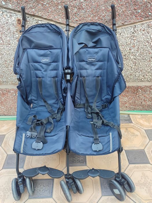 Коляска для двойняшек