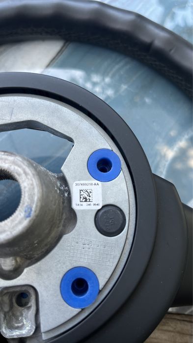 Volan bmw f 10  piese dezmembrari